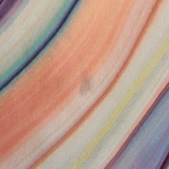 Athleta Girl "Chit Chat Swirl Printed Capri" - Picture 3 of 6